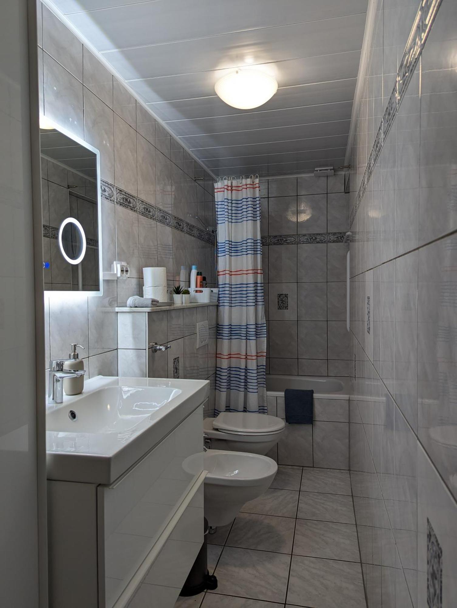 3 Bedroom apartment in the Center of Larochette Buitenkant foto