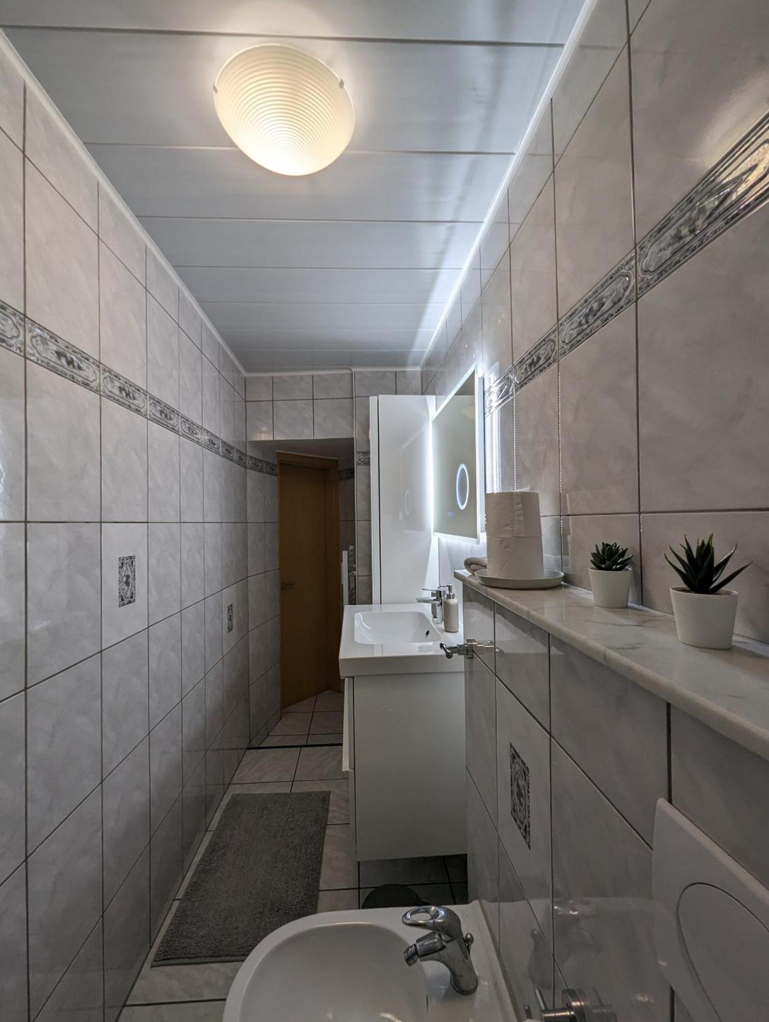 3 Bedroom apartment in the Center of Larochette Buitenkant foto